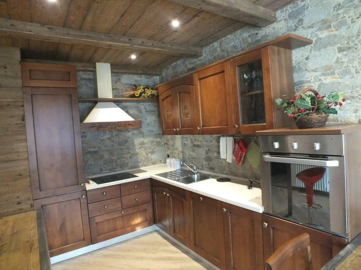 Best House Snc Di Elisa Baroni E Beatrice Dei Cas Bormio